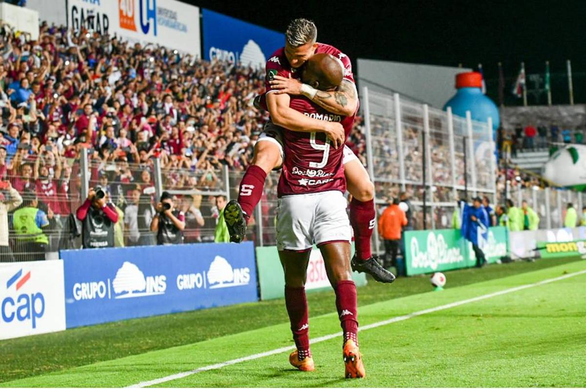 ¡Golpe morado! Saprissa elimina al Alajuelense de Alex López y avanza a la final de liguilla del Apertura en Costa Rica