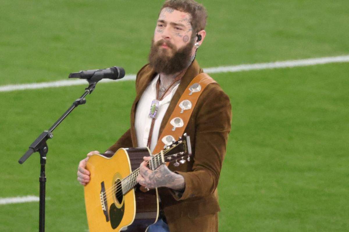 Super Bowl Chiefs-49ers: Taylor Swift se roba las miradas en graderías, besos y grandes estrellas de invitados