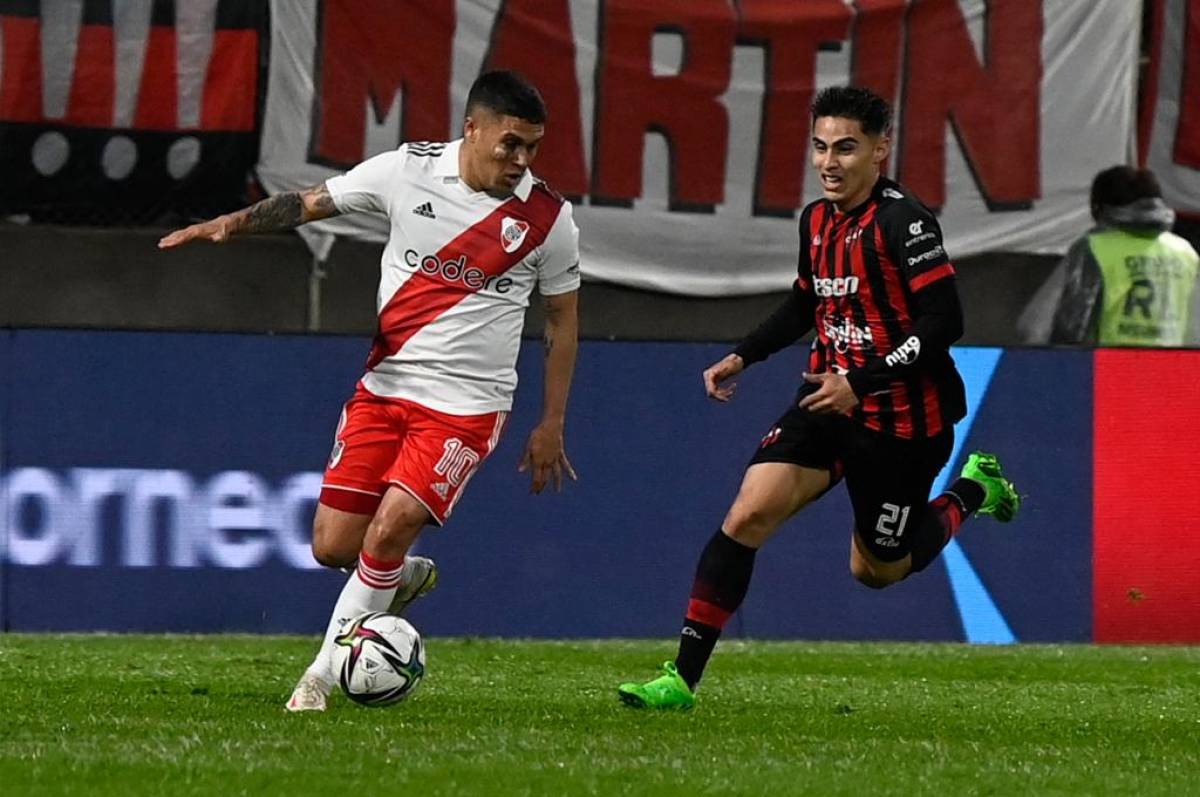 Exdelantero del Motagua le anota al River Plate y ayuda para que su equipo lo elimine de la Copa Argentina