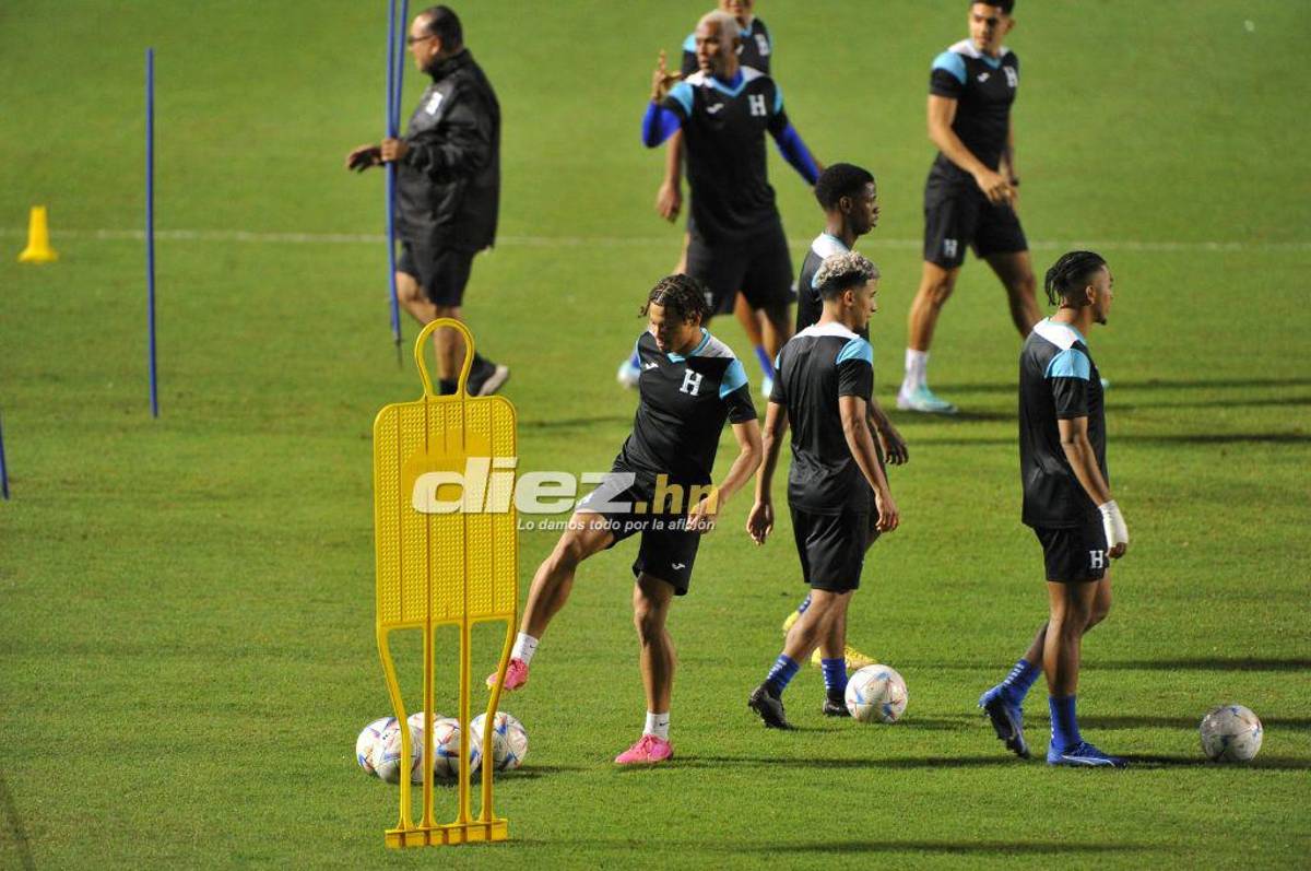 La charla de Rueda con Luis Palma y David Ruiz cambia de “look”: El último entrenamiento de Honduras de cara al choque con México