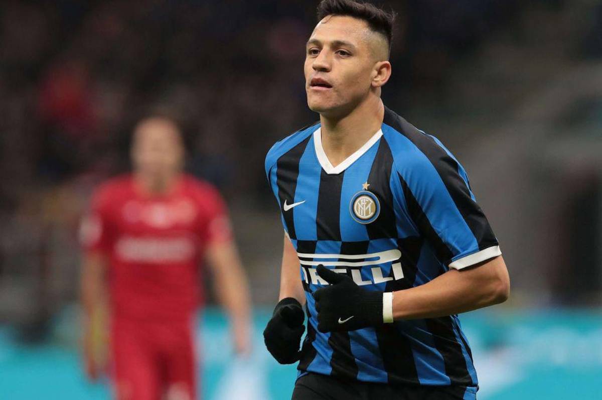 La nueva pareja de Mbappé en el PSG y el galo recibe nueva oferta, Liverpool le roba figura al City y amigo de Messi rumbo a Arabia