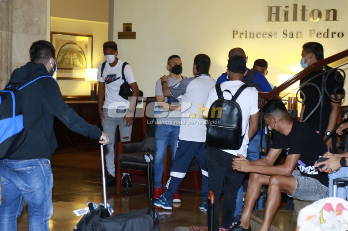 Ilusionados y con maleta en mano: Así llegaron los futbolistas a la concentración de la Selección de Honduras