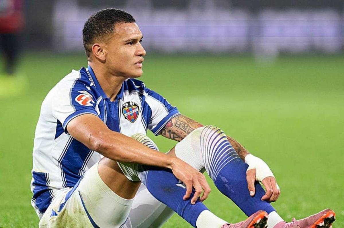 El motivo por el que el partido del Levante de Kervin Arriaga fue suspendido y la decisión de la Liga Española para 2026