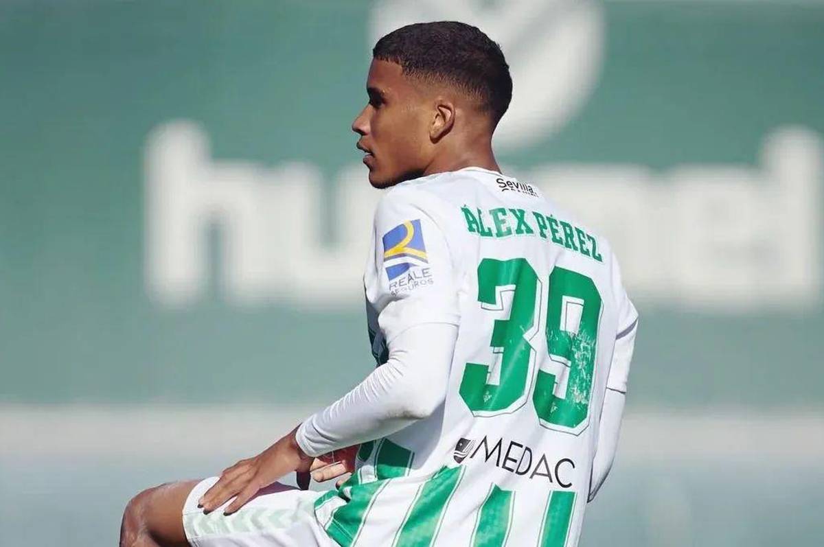 Ex del Real Madrid a Turquía, Mourinho apuesta todo por un jugador del Barcelona y Guardiola recibe doble golpe de Arabia