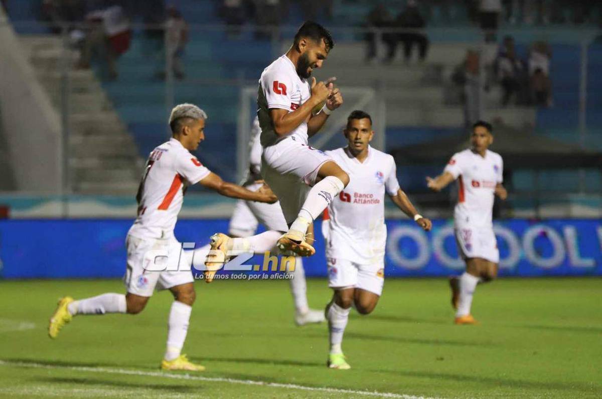 El descartado de Troglio, el duro golpe que recibió Arboleda, la pincelada de Alexy Vega y la belleza que invadió el Chelato Uclés