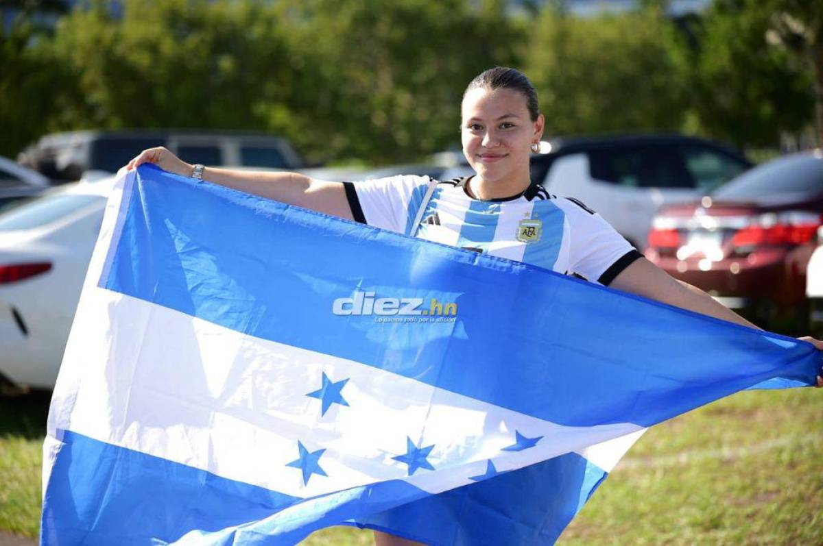 La carnita asada de los catrachos, el Lamborghini y la tremenda manta a Maradona: Ambientazo previo al Honduras vs Argentina