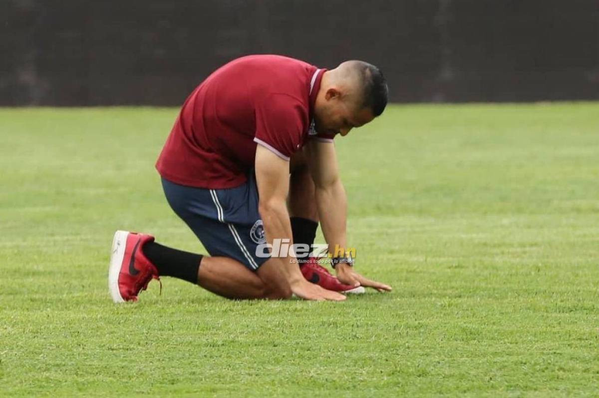 NO SE VIO EN TV: Los enfados de Héctor Vargas, dedicatoria de Moreira y el aficionado de la caguama en la fiesta de Motagua en la final