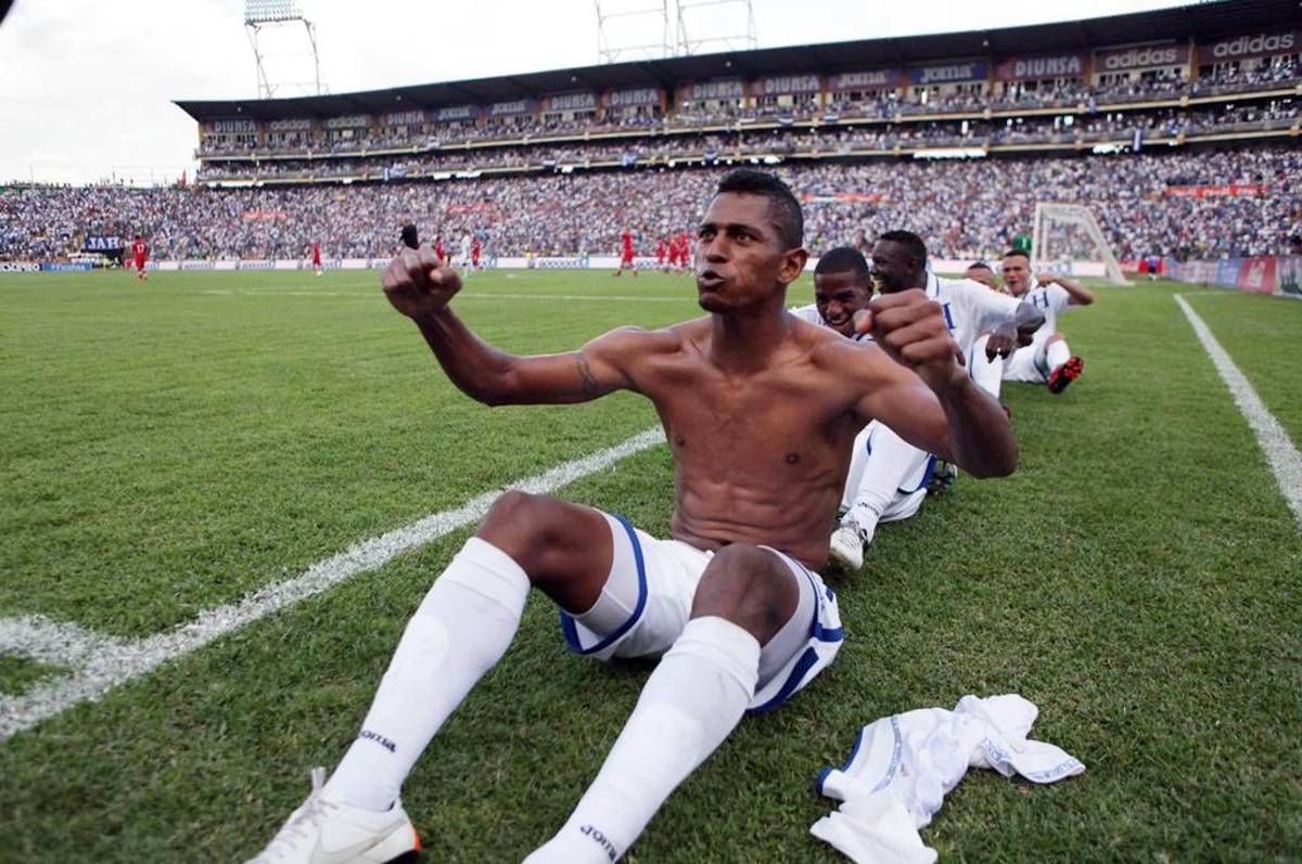 Carlo Costly recuerda el 8-1 ante Canadá y habla del choque de este jueves: “Puede ser el momento de cambiar las cosas”