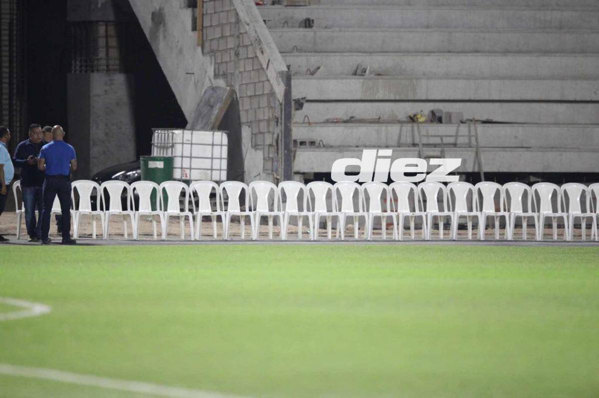 Polémica: Motagua y Cincinnati usarán sillas plásticas en banquillos improvisados para cumplir con Concacaf