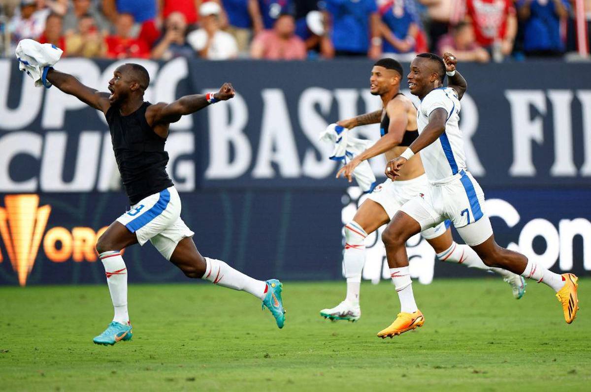 No se vio en TV: La fiesta y euforia de los panameños tras clasificar a la final de la Copa Oro y la tristeza estadounidense