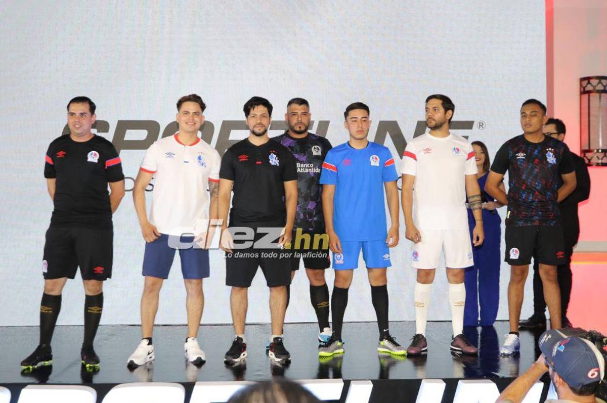 Así son las nuevas camisas del Olimpia: Homenaje a Rafael Ferrari, los detalles de lujo del diseño y su precio