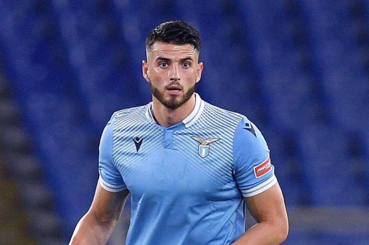 Sergio Ramos podría volver a casa y Real Madrid confirma la baja de un delantero; Barcelona tiene un problemón con su estrella