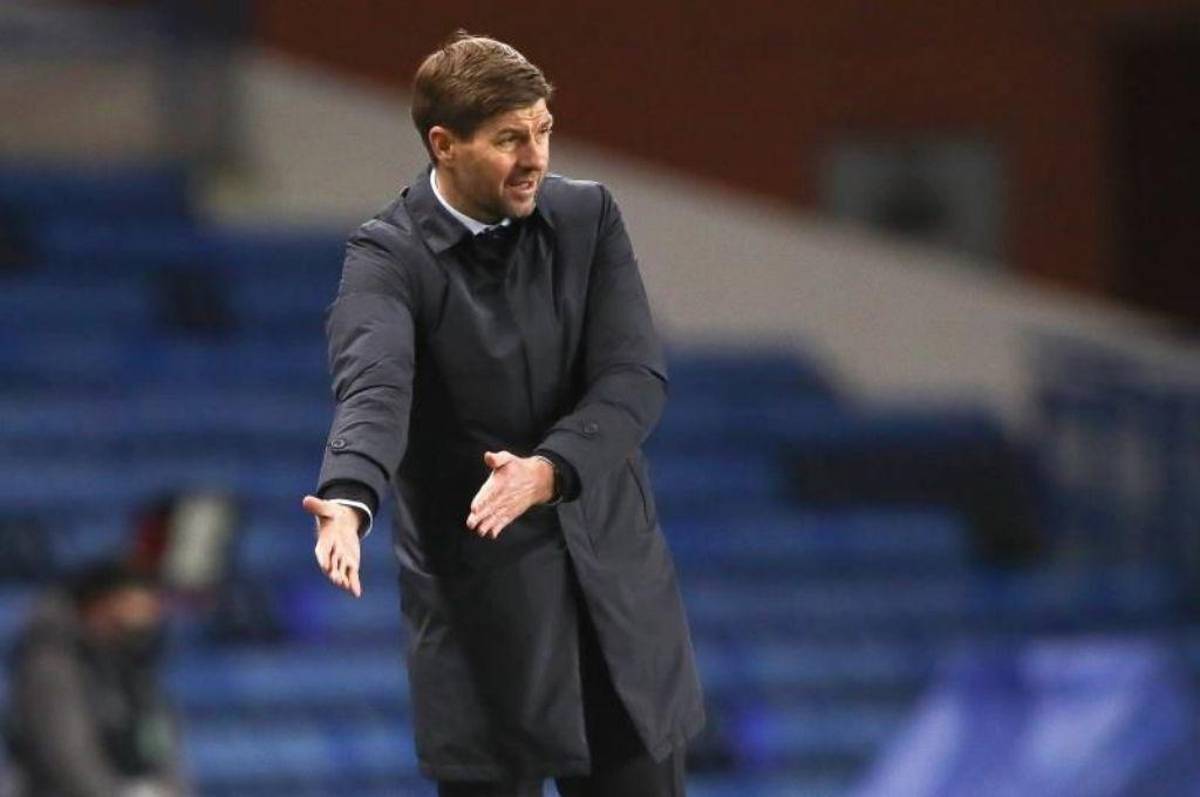 Gerrard sin pelos en la lengua elige al mejor jugador de la historia entre Cristiano y Messi: él siempre te hará ganar títulos