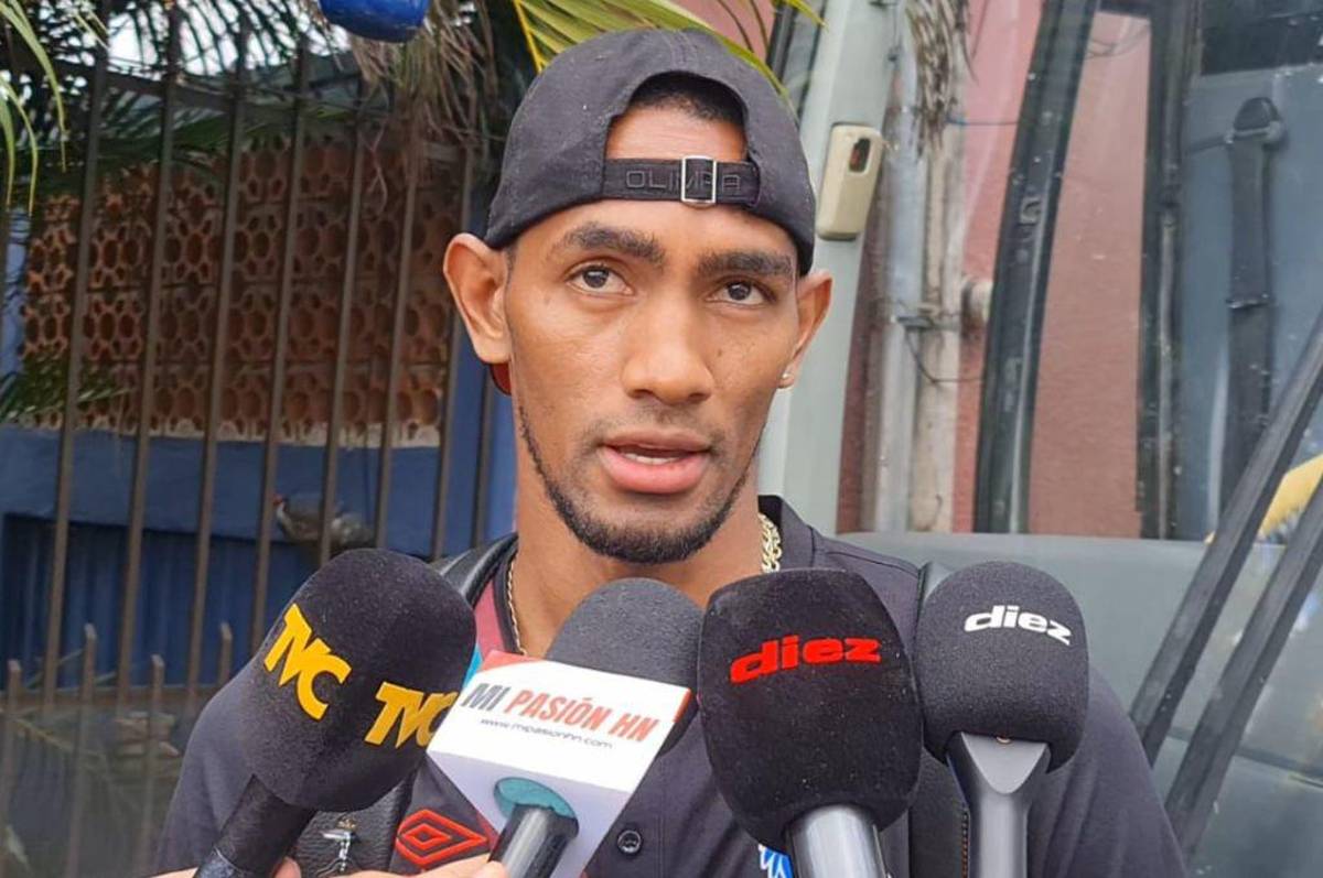 Jerry Bengtson renovó con Olimpia, advierte sobre su récord y la lista de jugadores que desbancó