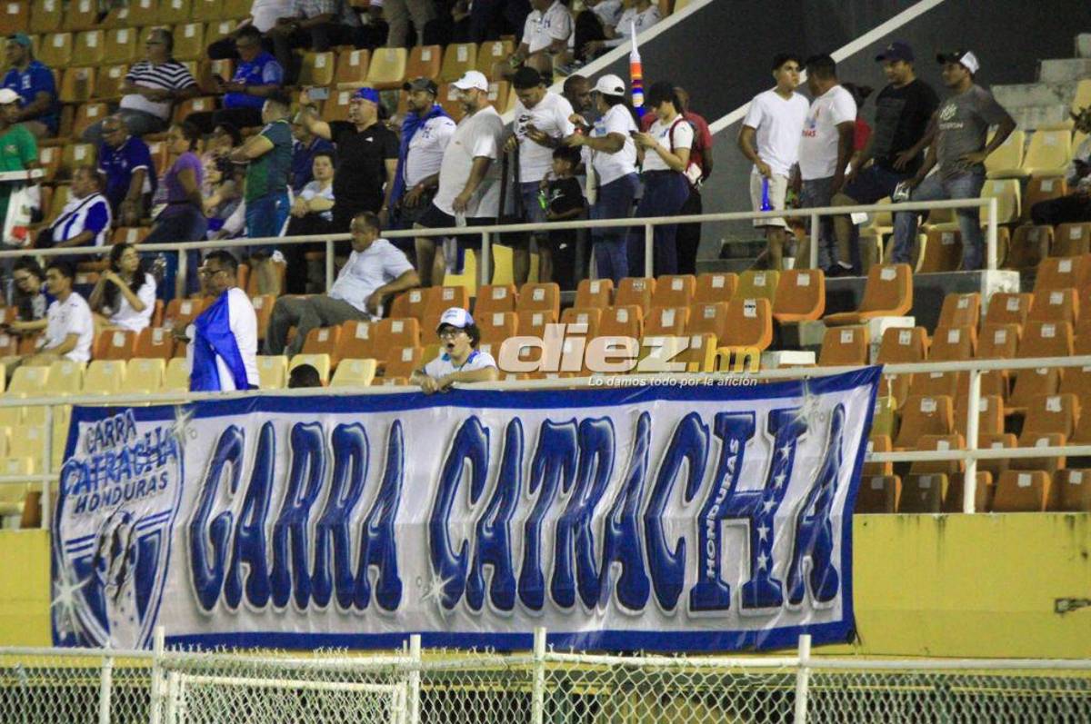 El legionario que se quedó en las graderías, la afición catracha llegó al estadio ¿y qué pasó con el uniforme de Honduras?