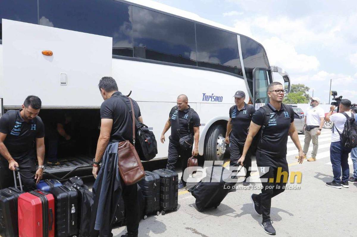 ¿Qué pasó con Rueda en el aeropuerto? hay convocado de emergencia y la afición contenta; así fue la salida de la H hacia República Dominicana