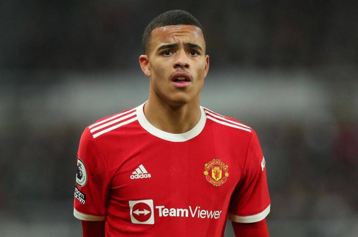 La nueva pareja de Mbappé en el PSG y el galo recibe nueva oferta, Liverpool le roba figura al City y amigo de Messi rumbo a Arabia