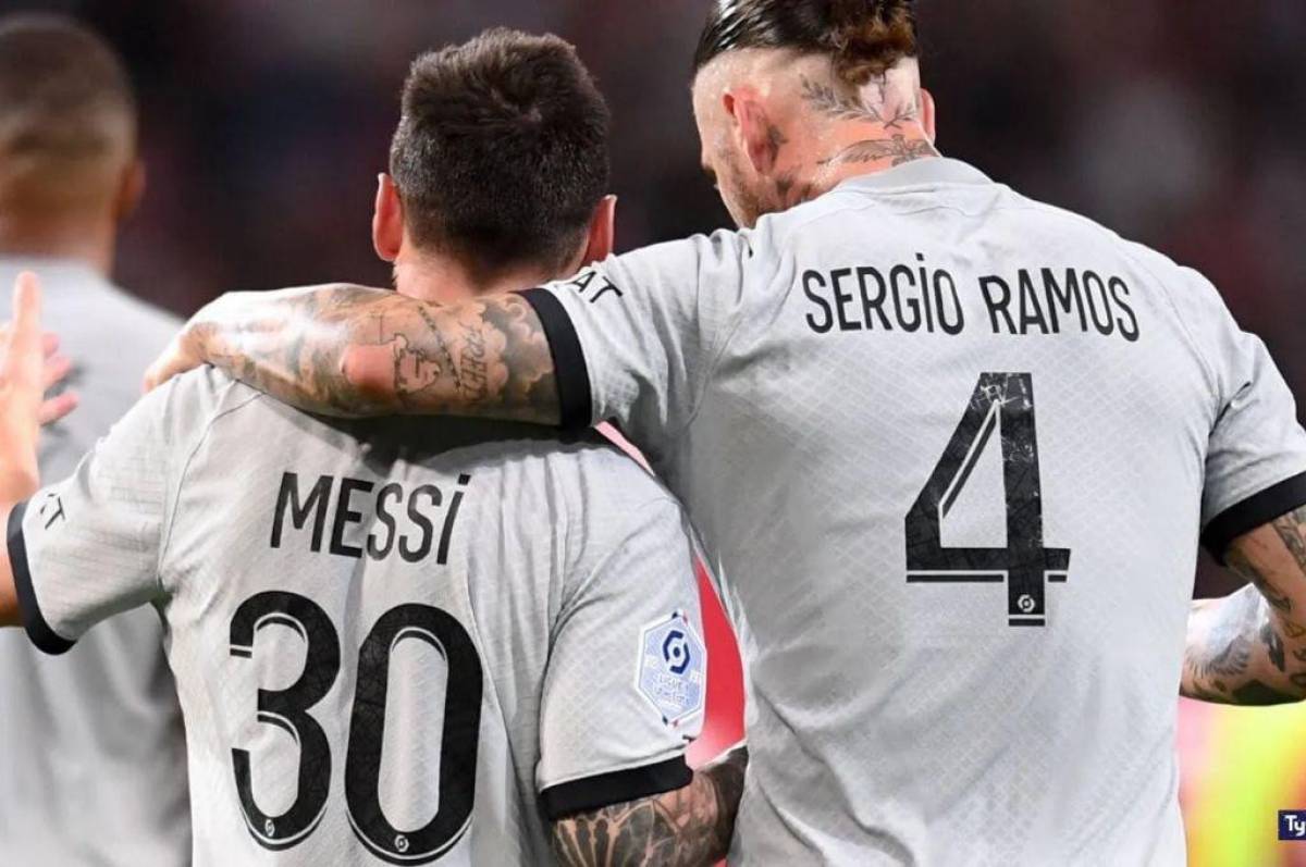 Tras varios años como rivales, Messi y Ramos fueron compañeros de equipo en el PSG.