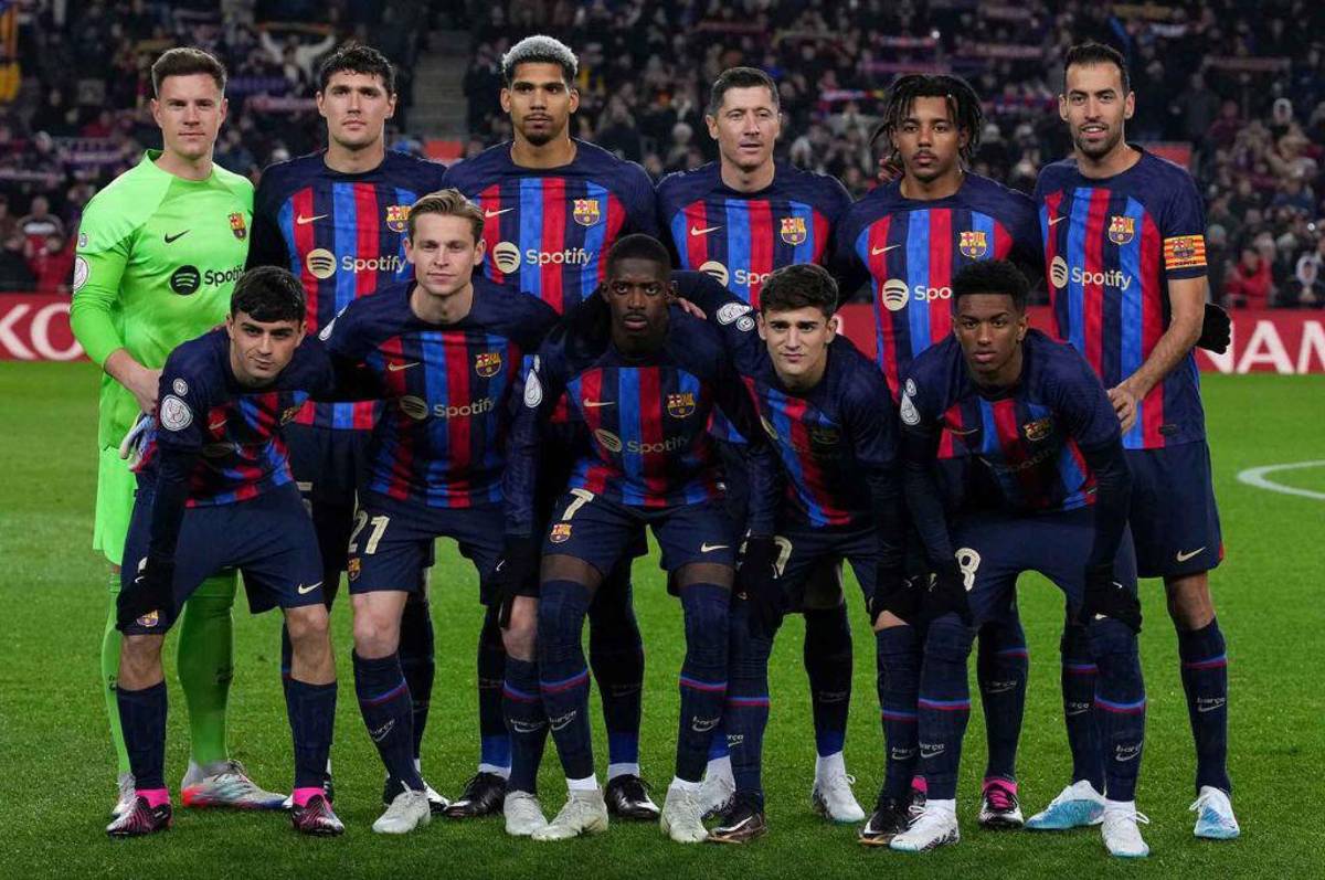 Las posibles y duras sanciones que podría recibir el Barcelona por pagar millones a un ex árbitro