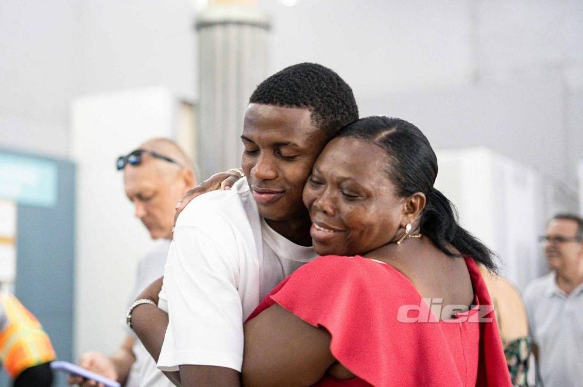 Julián Martínez ficha por el Alverca FC: Vinicius será su jefe y la hazaña que solo ellos pueden presumir