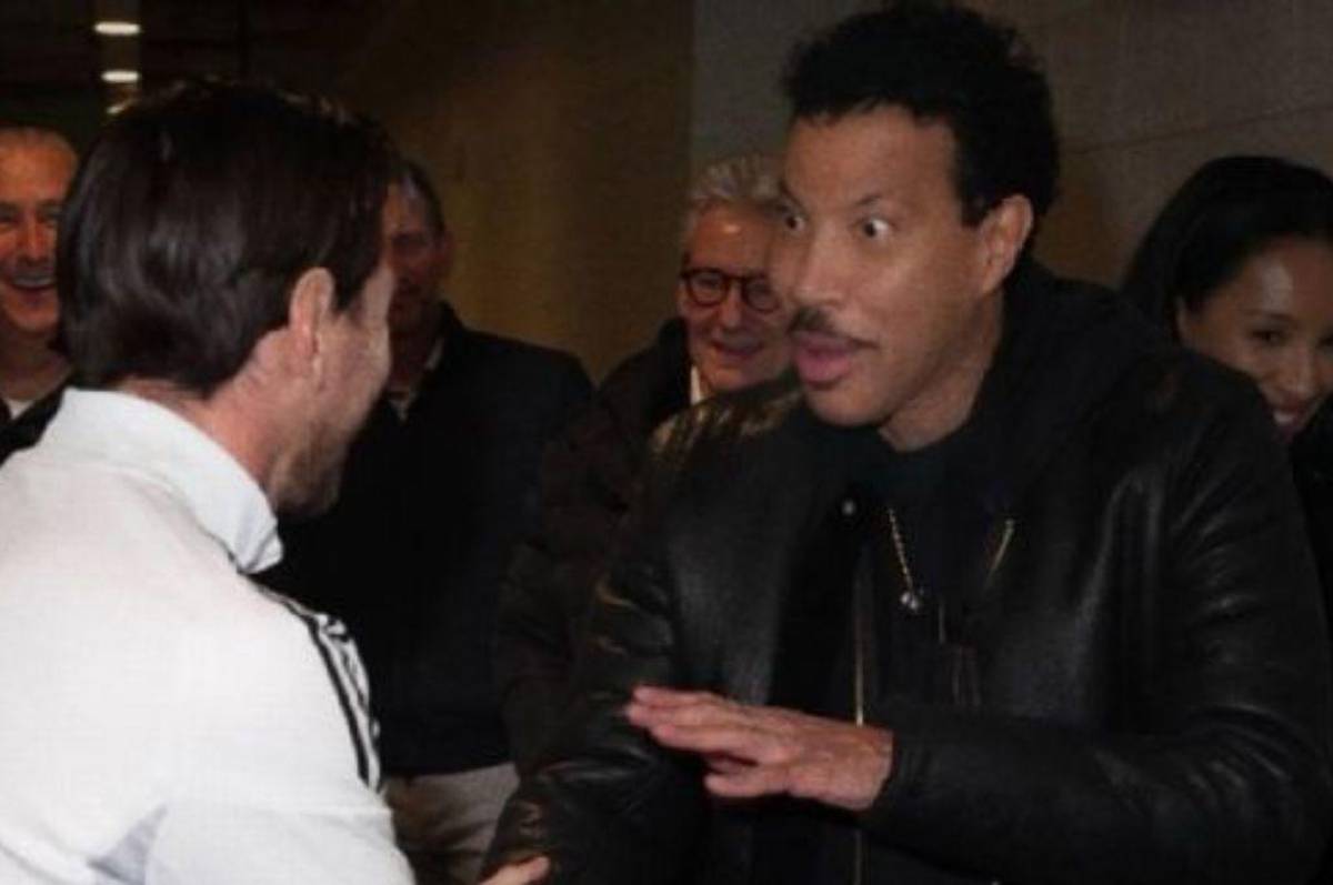 Nadie lo sabía: Messi se reencuentra al famoso al que le debe su nombre: Su madre lo contó; que alegría conocerte