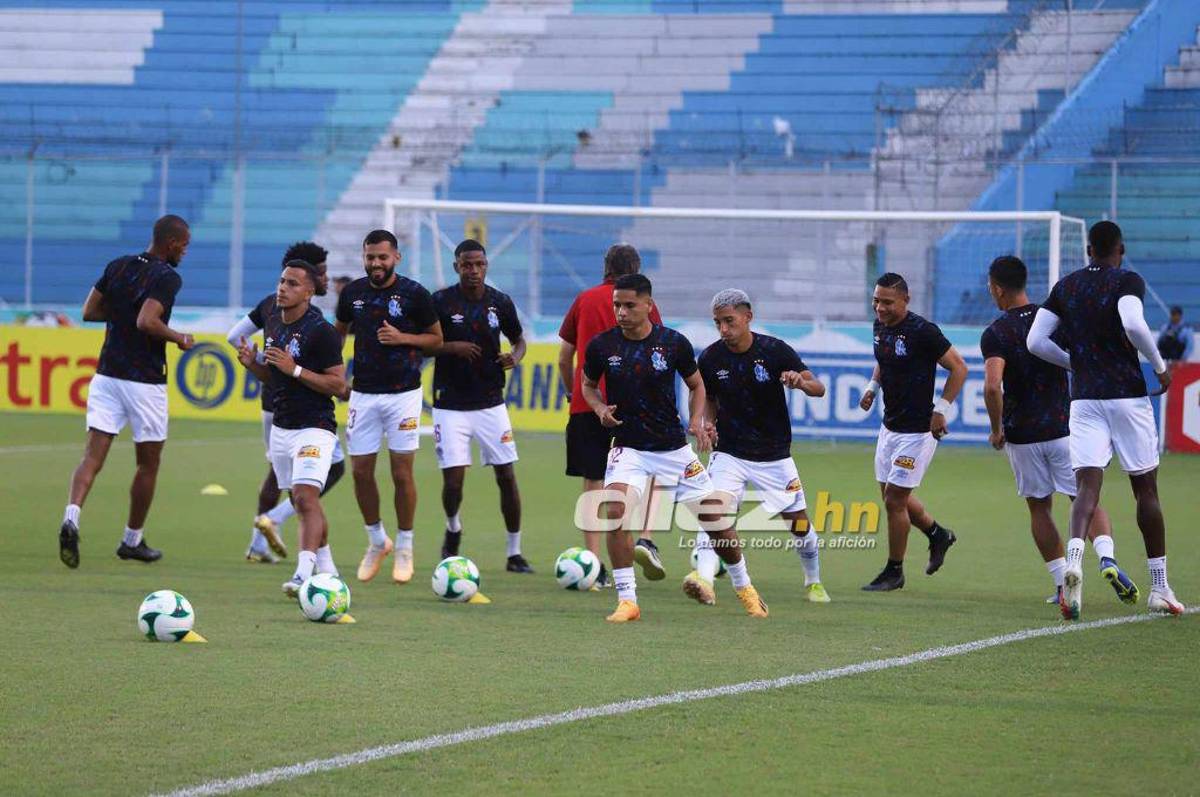 El descartado de Troglio, el duro golpe que recibió Arboleda, la pincelada de Alexy Vega y la belleza que invadió el Chelato Uclés