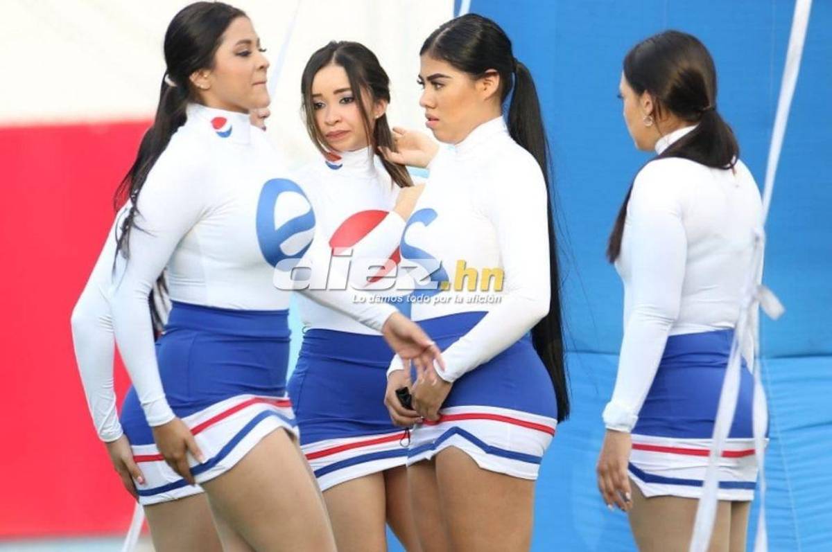 Espectaculares modelos y todo el ambiente que se vive en la semifinal de ida entre Motagua y Olimpia