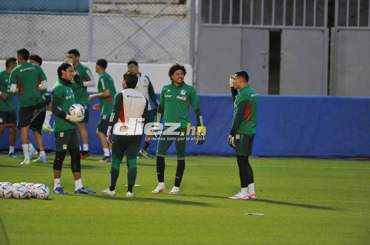 Así fue el entrenamiento de la selección de México en el estadio Nacional Chelato Uclés: Risas y con todas sus figuras
