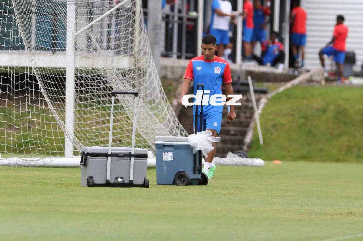 Risas, bromas y la foto de Pedro Troglio con el Chelito: Así fue el entreno del Olimpia previo a la semifinal ante Olancho FC