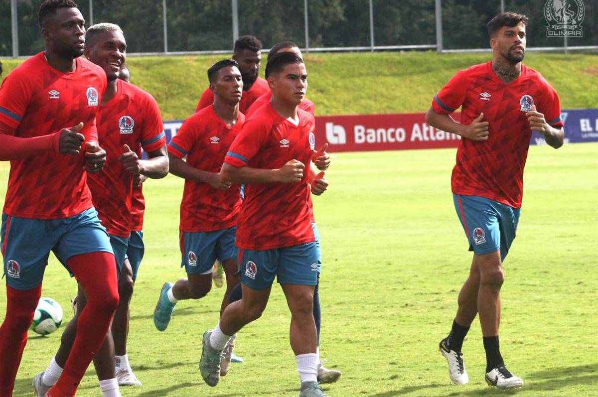 Ya tiene el alta médica: El futbolista que ha recuperado Olimpia para el juego ante Victoria