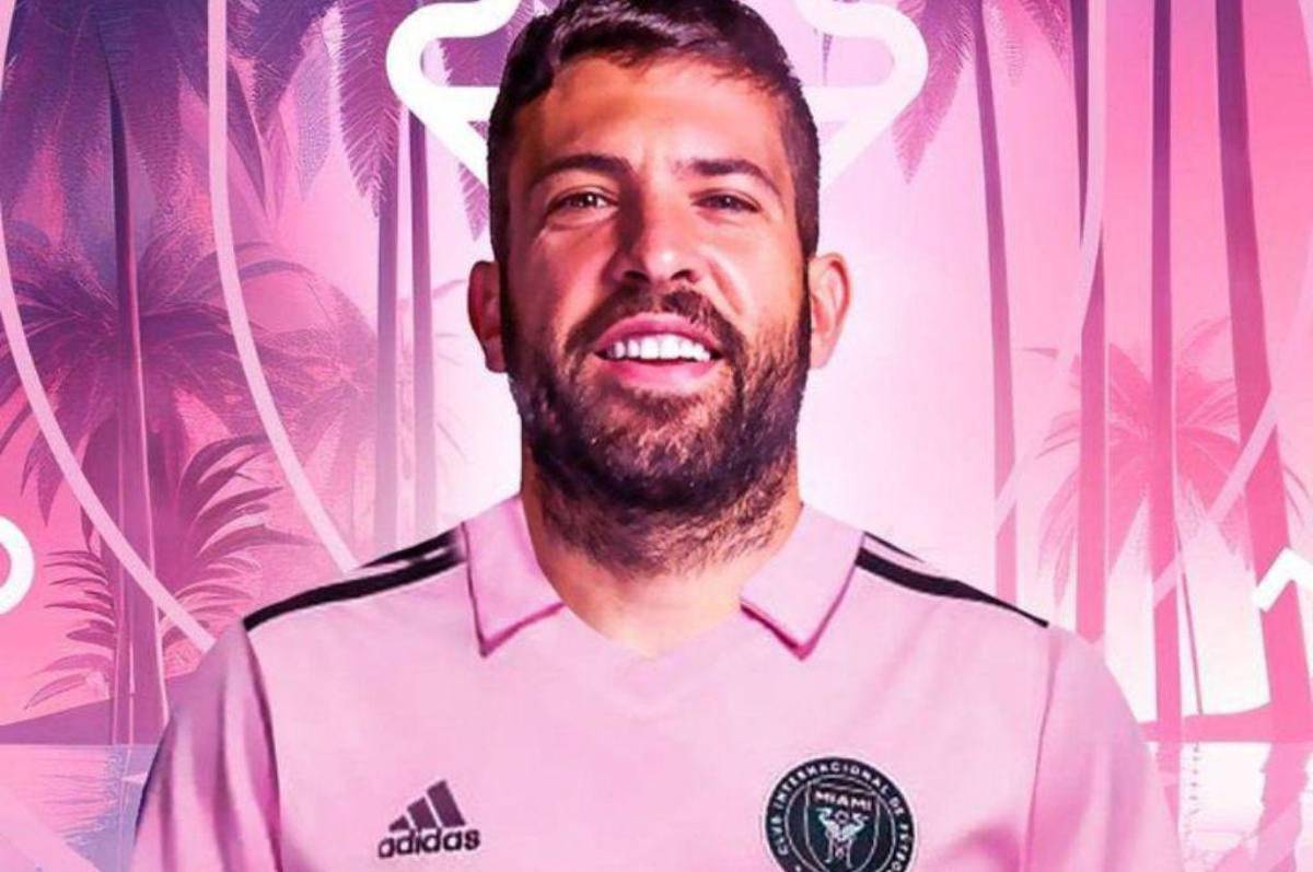 El nuevo compañero de Messi en Inter Miami, el lateral que conquistó Xavi para el Barcelona y Sergio Ramos ‘confirma’ su futuro