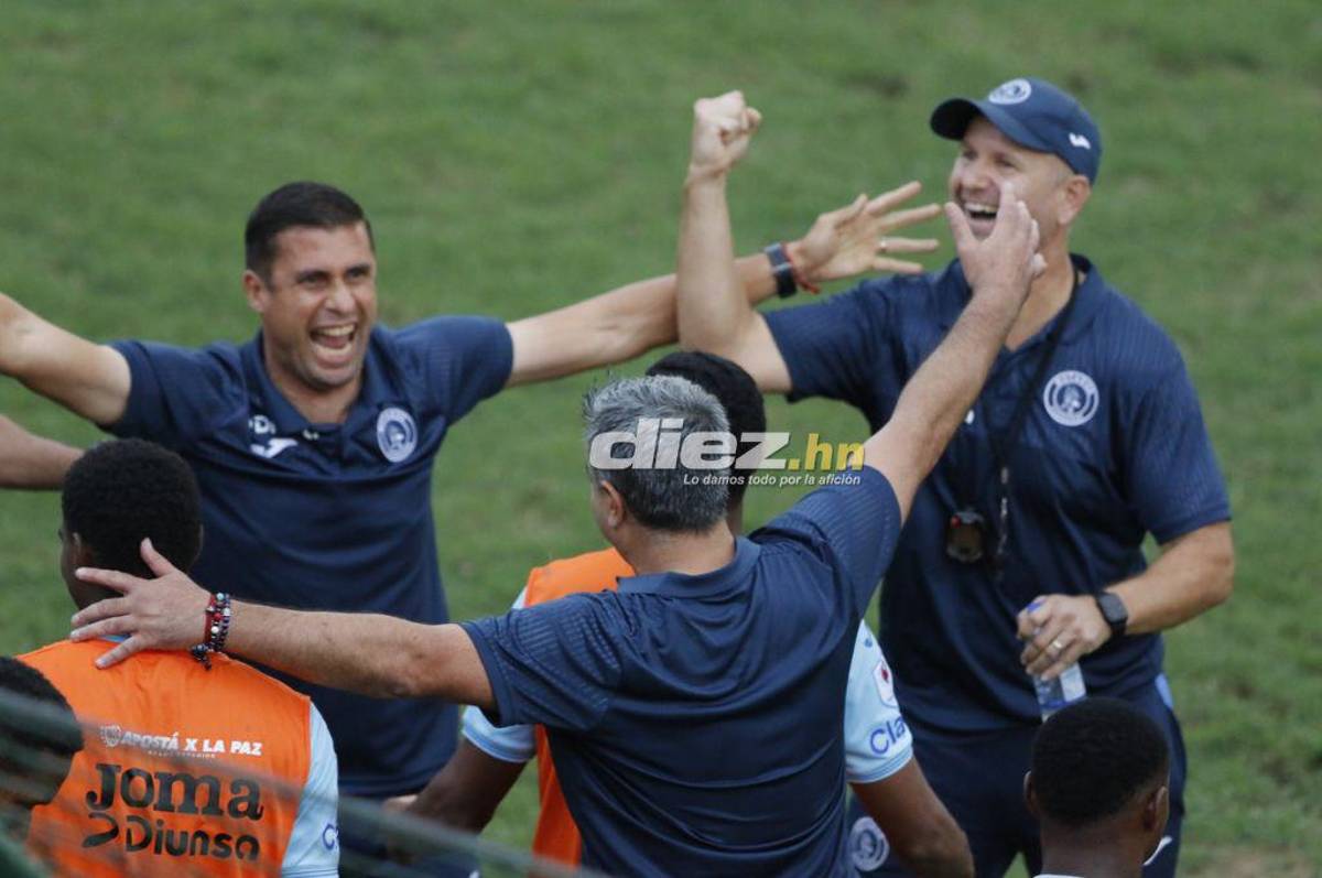 Lo que no se vio en TV: Tristeza y llanto en Marathón, a Diego Vázquez le tiraron de todo y así reaccionó el DT de Motagua