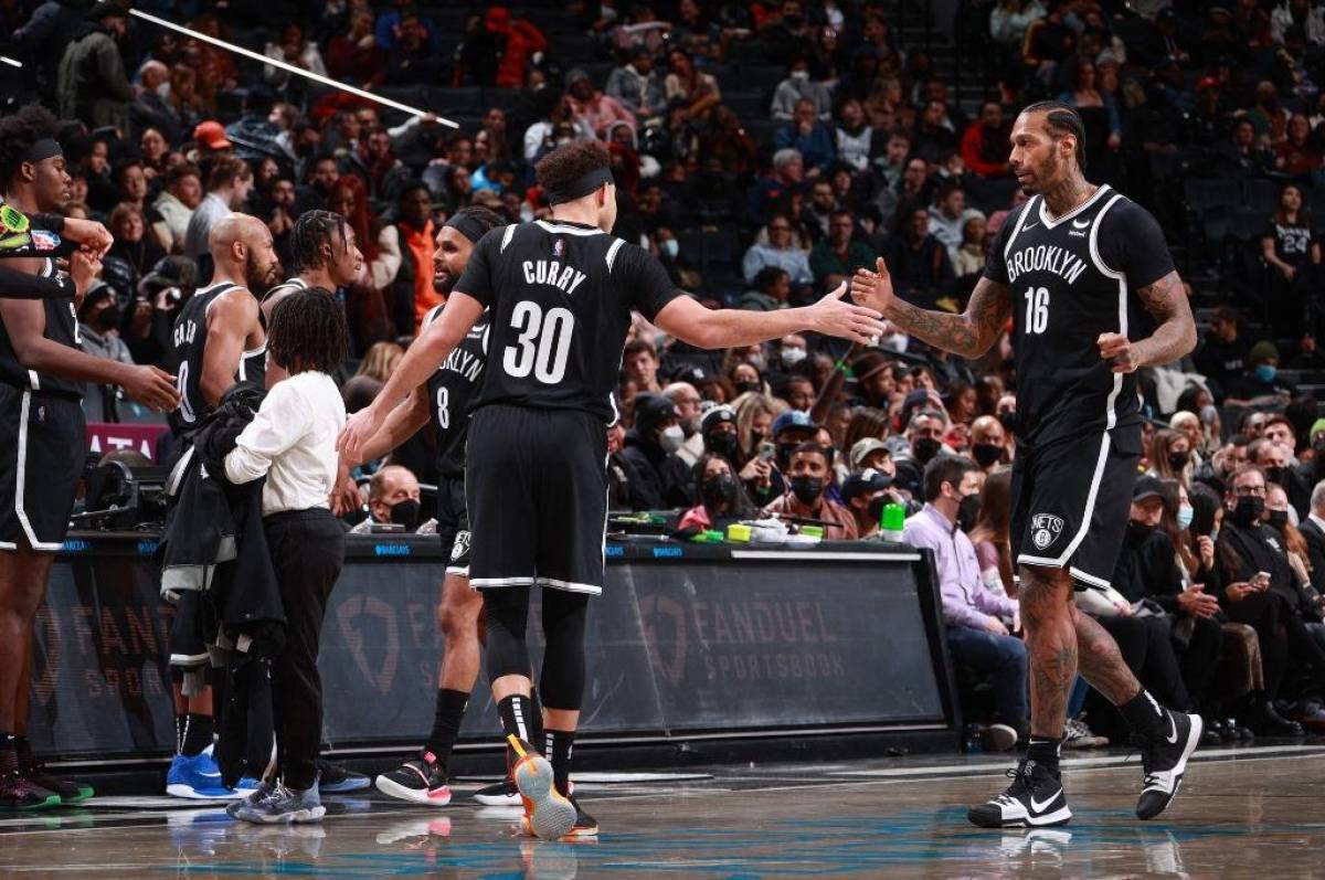 Brooklyn Nets acaban con racha de 11 derrotas sin sus estrellas; Giddey toma el Madison