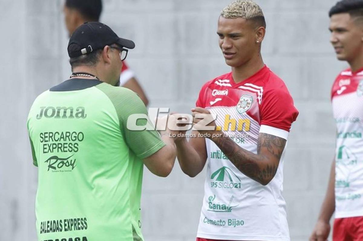Por primera vez Tato García confirmó que Arriaga no estará en su plantel para el torneo Clausura. El jugador estará en reservas mientras se le consigue otra opción ya que son sus últimos seis meses de contrato.