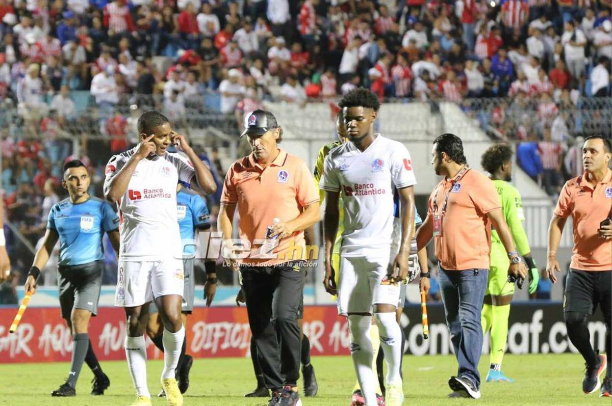 Fotos: La celebración de los panameños tras conseguir el empate en el Nacional y las caras largas en Olimpia