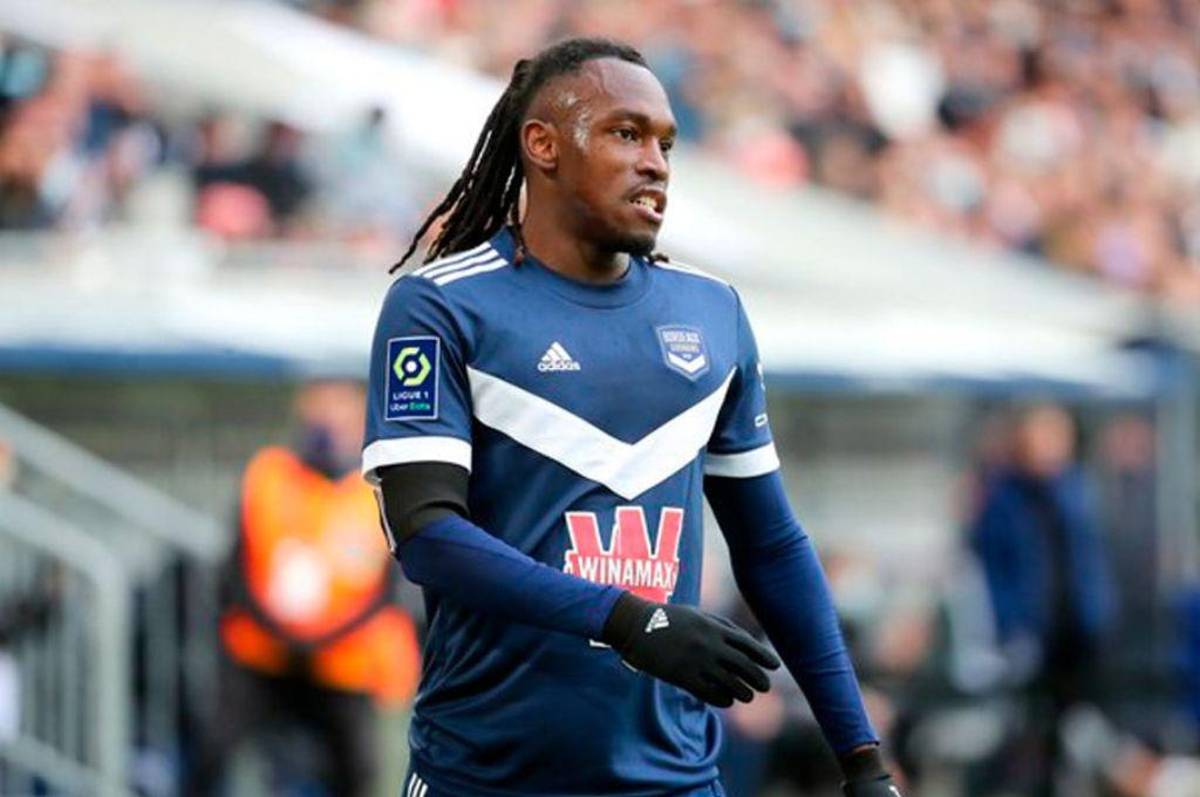 Barcelona confirma refuerzo, Real Madrid consigue el reemplazo de Nacho y el que se iría a Arabia; Kanté ‘ficha’ a Pogba