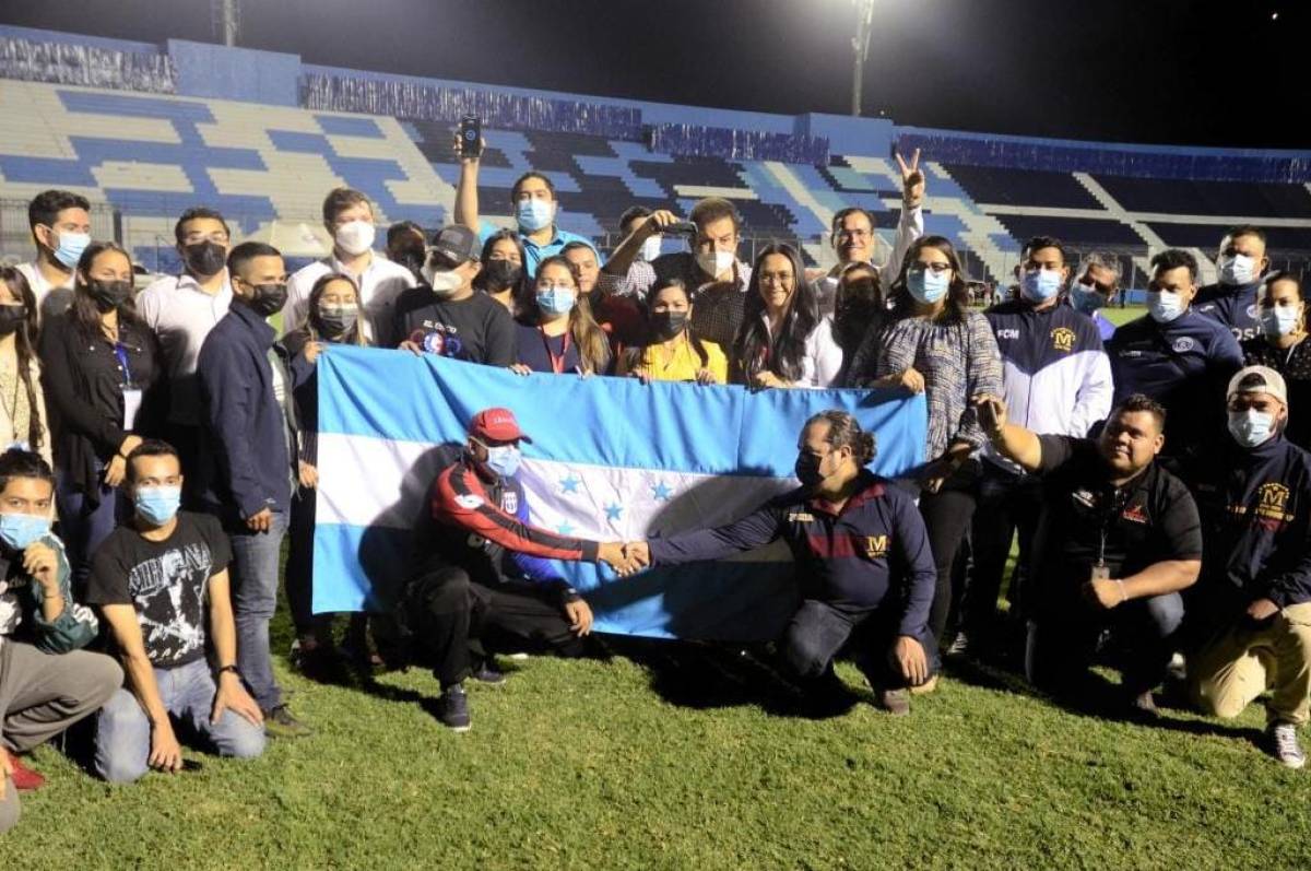 Barras de Olimpia, Marathón, Motagua y Real España pactan la paz en los estadios con gobierno de Xiomara Castro