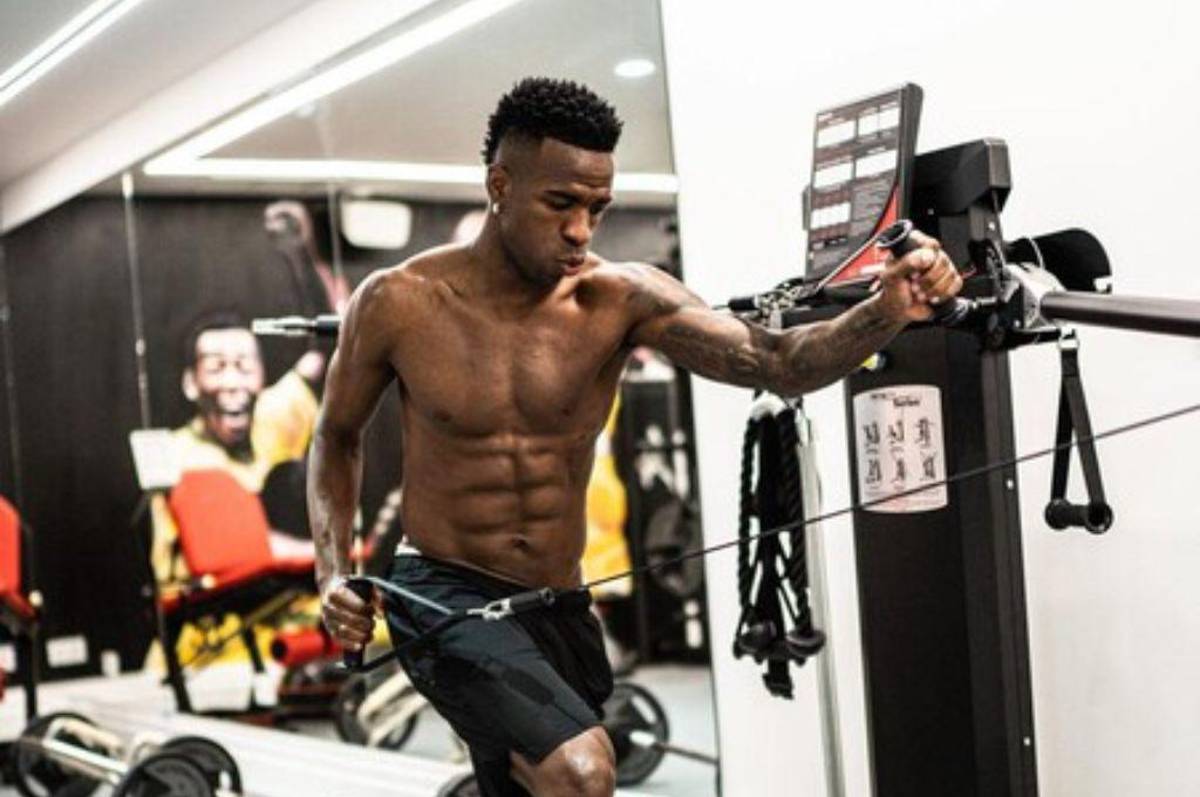 Mbappé es encontrado en una discoteca tras rechazar a Francia por lesión: fue en incógnito y lo que dicen en Madrid