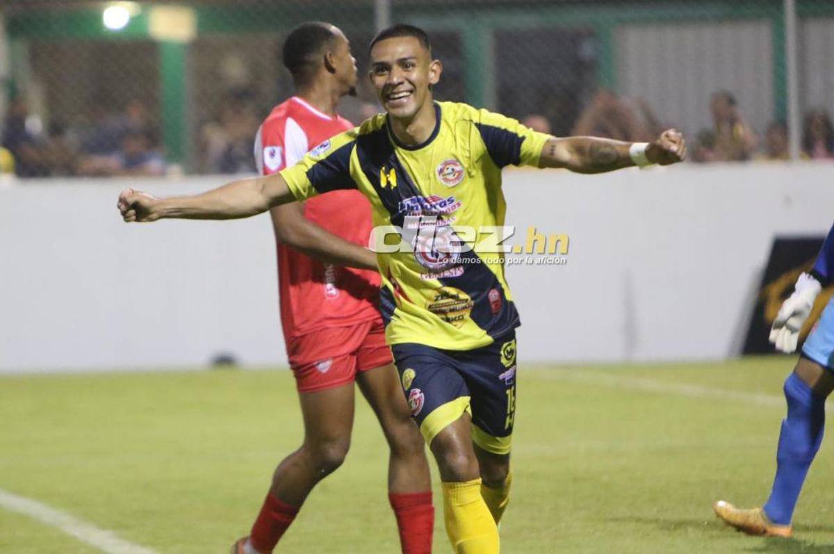 Alejandro Reyes, futbolista del Génesis, suena también para ser fichado por equipo de Costa Rica