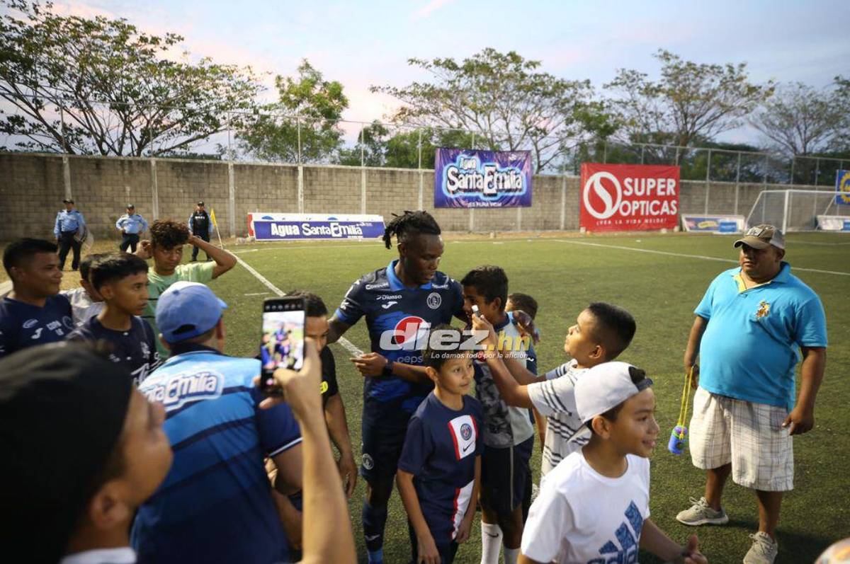 Así fue el re-debut de Rubilio Castillo con Motagua y Auzmendi brilló ¿Qué dorsal le dieron a “Roruca”?