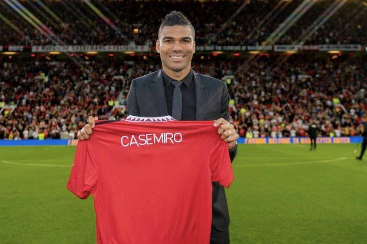 Atacan al brasileño: “Casemiro no es un gran jugador y es demasiado caro. Tuvo suerte de estar en el Real Madrid”