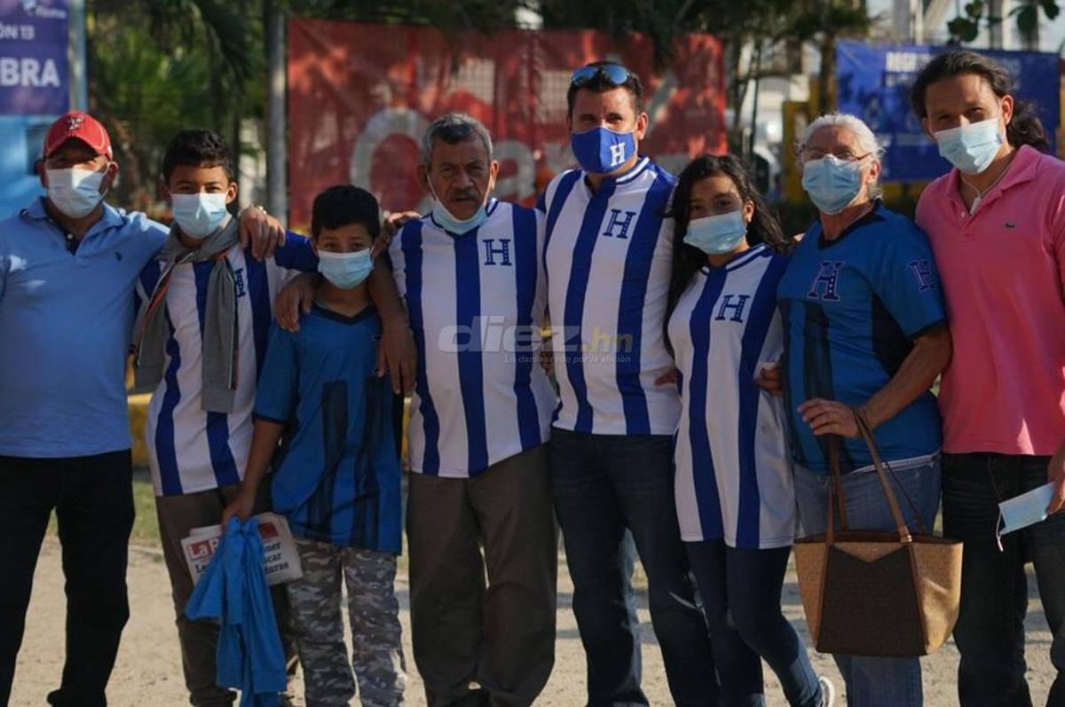 Soledad en el estadio Olímpico: Apatía de los hondureños para juego ante Canadá; así instalaron cabina del VAR