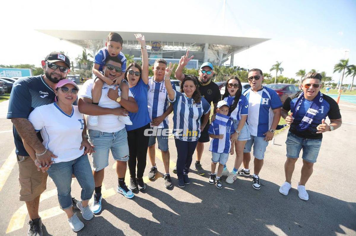 La carnita asada de los catrachos, el Lamborghini y la tremenda manta a Maradona: Ambientazo previo al Honduras vs Argentina