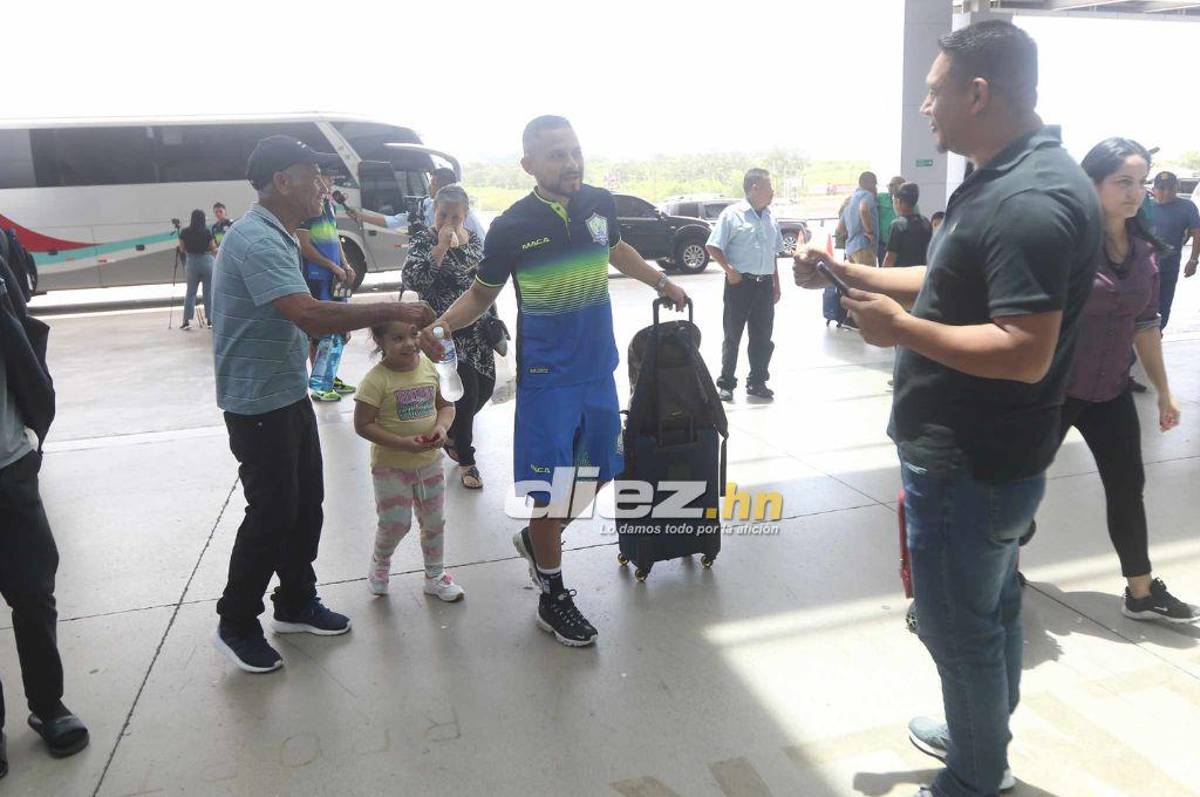 ¡Con la ilusión intacta! Olancho FC sale rumbo a Costa Rica para encarar el duelo ante el Alajuelense en la Copa Centroamericana