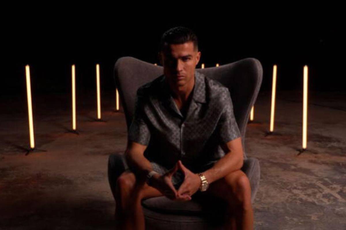 El nuevo proyecto de Cristiano Ronaldo: Se llama “UR”, retos con Georgina y en pocas horas superó el millón de suscriptores