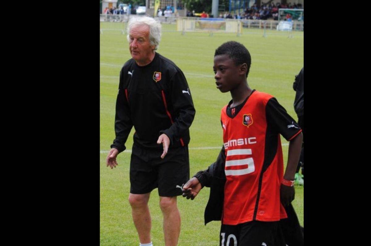 Camavinga, estrella del Real Madrid, sufrió incendio de su casa: “El profesor me dijo que nuestro hogar agarró fuego”