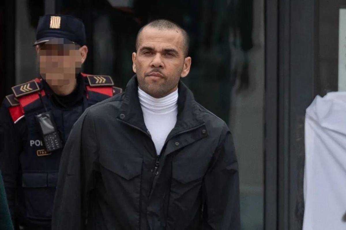 Se une a Dani Alves: El jugador de España que fue detenido por supuesta agresión sexual: No asistió al entreno del club