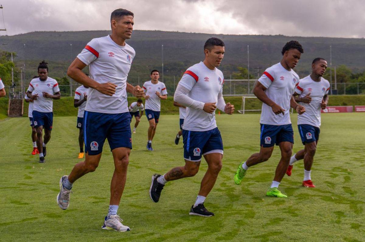 ¿Nuevo fichaje? Olimpia suma otro futbolista que busca ganarse la confianza de Pedro Troglio