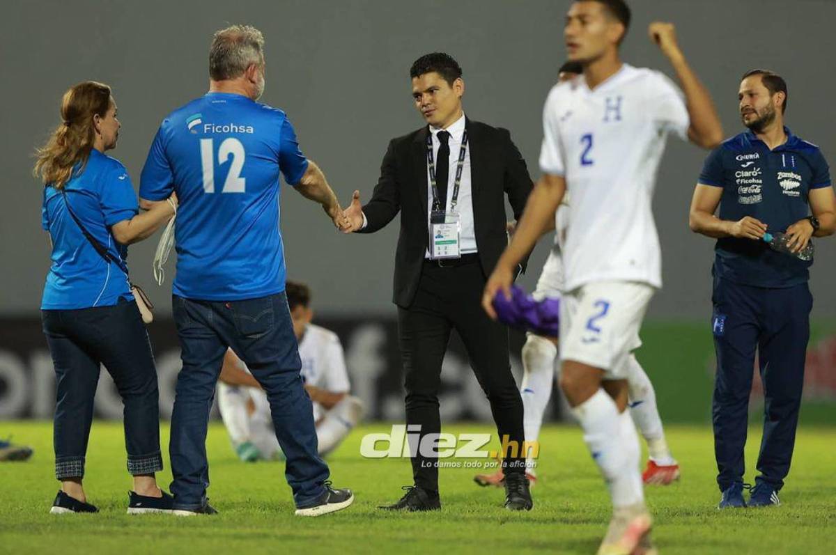 NO SE VIO EN TV: El éxtasis de Honduras tras clasificar al Mundial de Indonesia, el enorme gesto de Luis Alvarado y la tristeza de Panamá