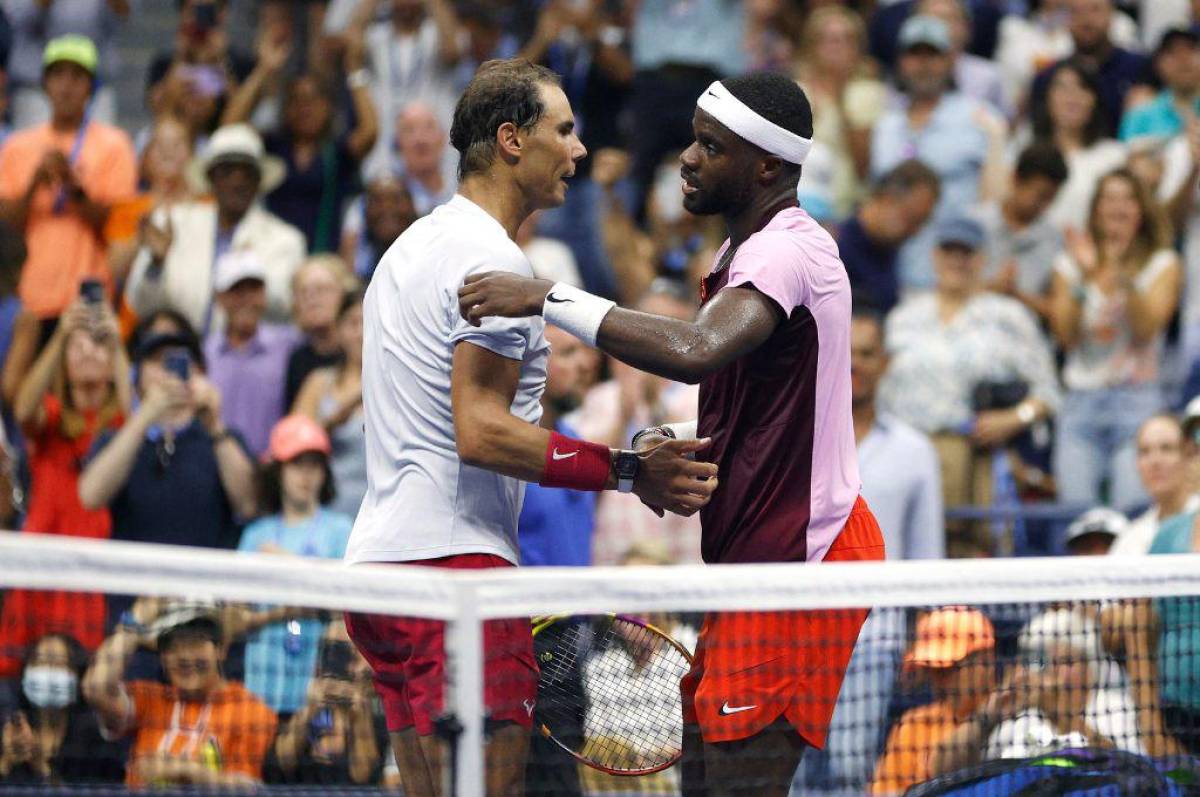 Rafael Nadal y Frances Tiafoe luego de su encunetro por los cotavos de final del US Open 2022.